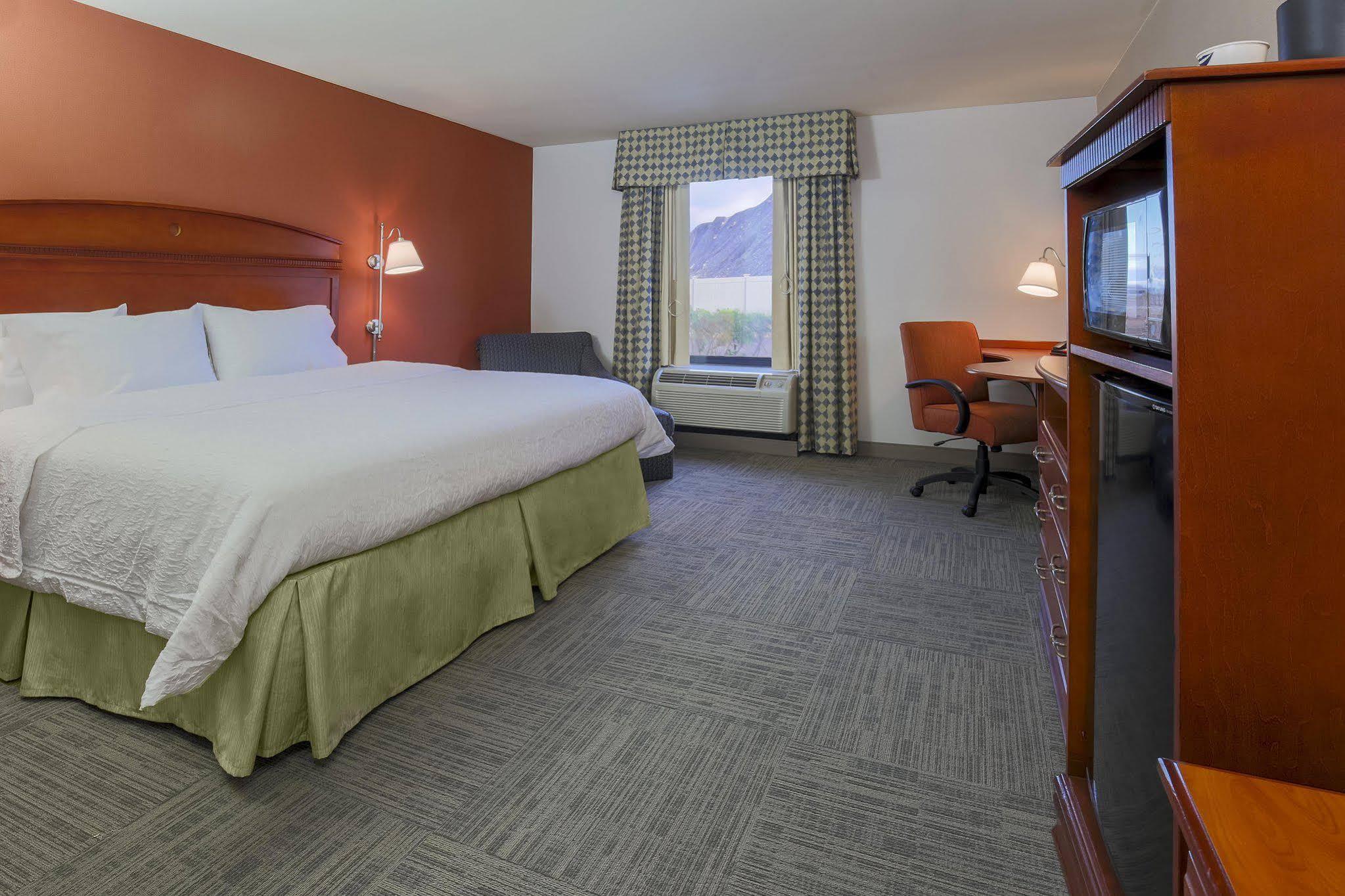 Hampton Inn & Suites Providence / Smithfield Exterior foto